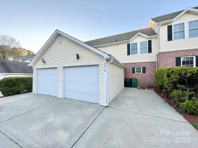 $1,600 | 7014 Elm Hill Court, Charlotte, NC 28217