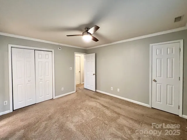 $1,600 | 7014 Elm Hill Court, Charlotte, NC 28217