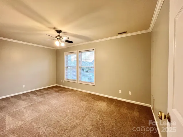 $1,600 | 7014 Elm Hill Court, Charlotte, NC 28217