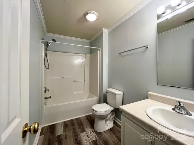 $1,600 | 7014 Elm Hill Court, Charlotte, NC 28217