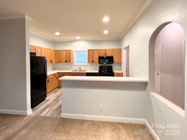 $1,600 | 7014 Elm Hill Court, Charlotte, NC 28217