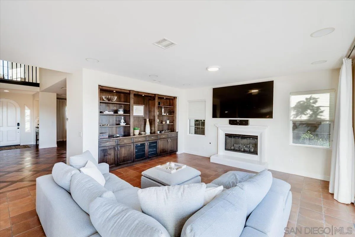 7135 Sitio Caliente Carlsbad, CA 92009 - Photo 28 of 73