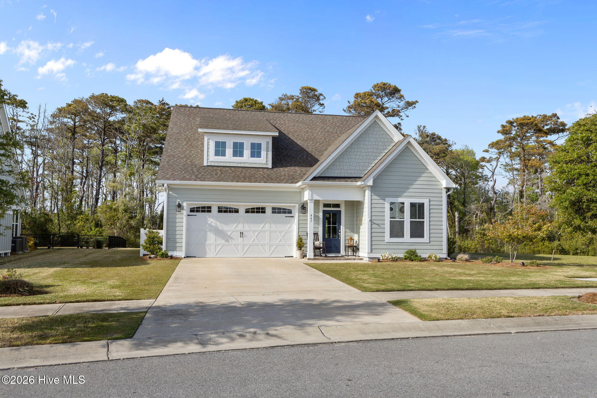 447 Freedom Park Road Beaufort, NC 28516 - Photo 2 of 5 2-web-or-mls-1S3A8101