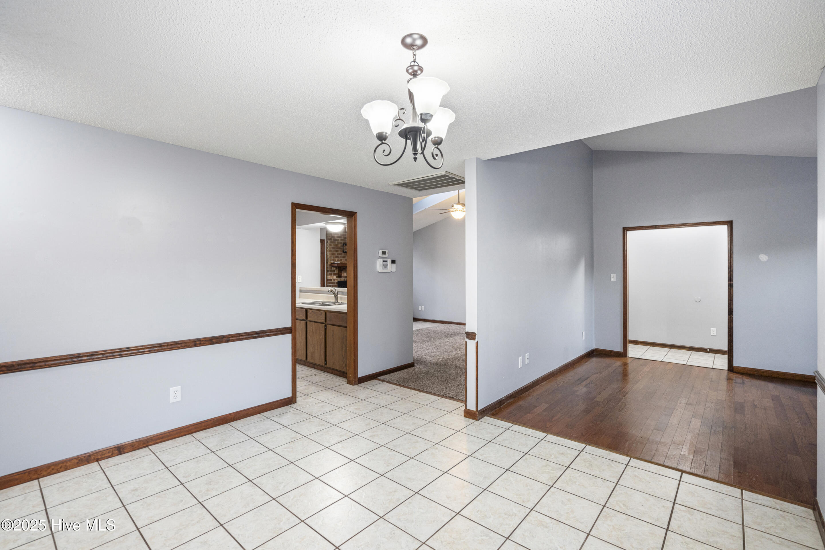 284 Raintree Road Jacksonville, NC 28540 - Photo 25 of 44 mls-DSC05281