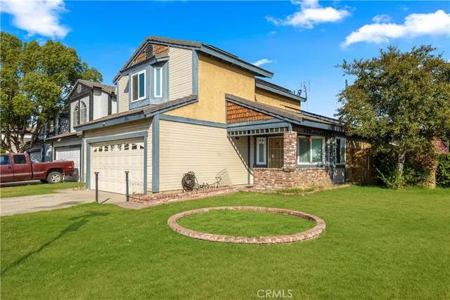 $499,000 | 881 South Lamarr Street, Rialto, CA 92376