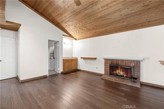 $499,000 | 881 South Lamarr Street, Rialto, CA 92376