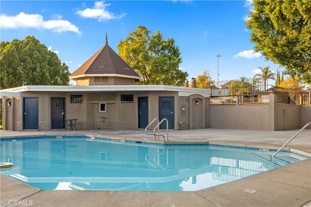 $499,000 | 881 South Lamarr Street, Rialto, CA 92376