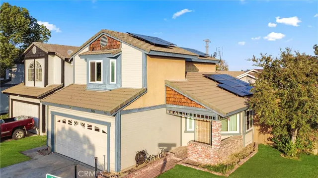 $499,000 | 881 South Lamarr Street, Rialto, CA 92376