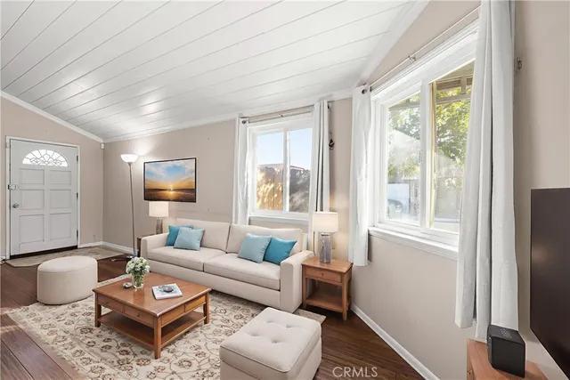 $499,000 | 881 South Lamarr Street, Rialto, CA 92376