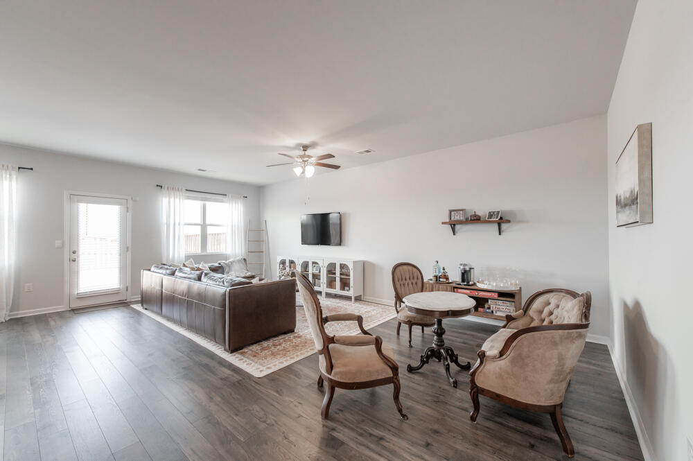 1283 Admiral Avenue Grovetown, GA 30813 - Photo 6 of 22 Spacious Living Room!