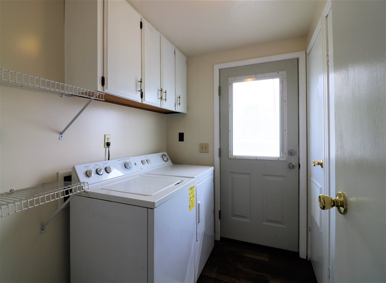 1505 10 Road Mack, CO 81525 - Photo 23 of 27 a utility room with dryer and washer