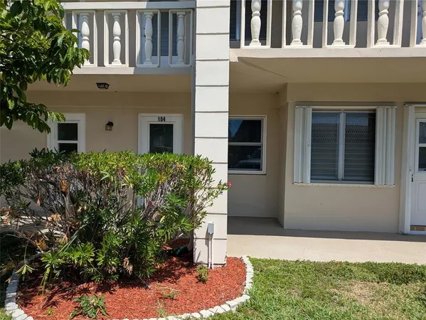$119,900 | 2115 Northeast 42nd Court, Unit 104N, Lighthouse Point, FL 33064
