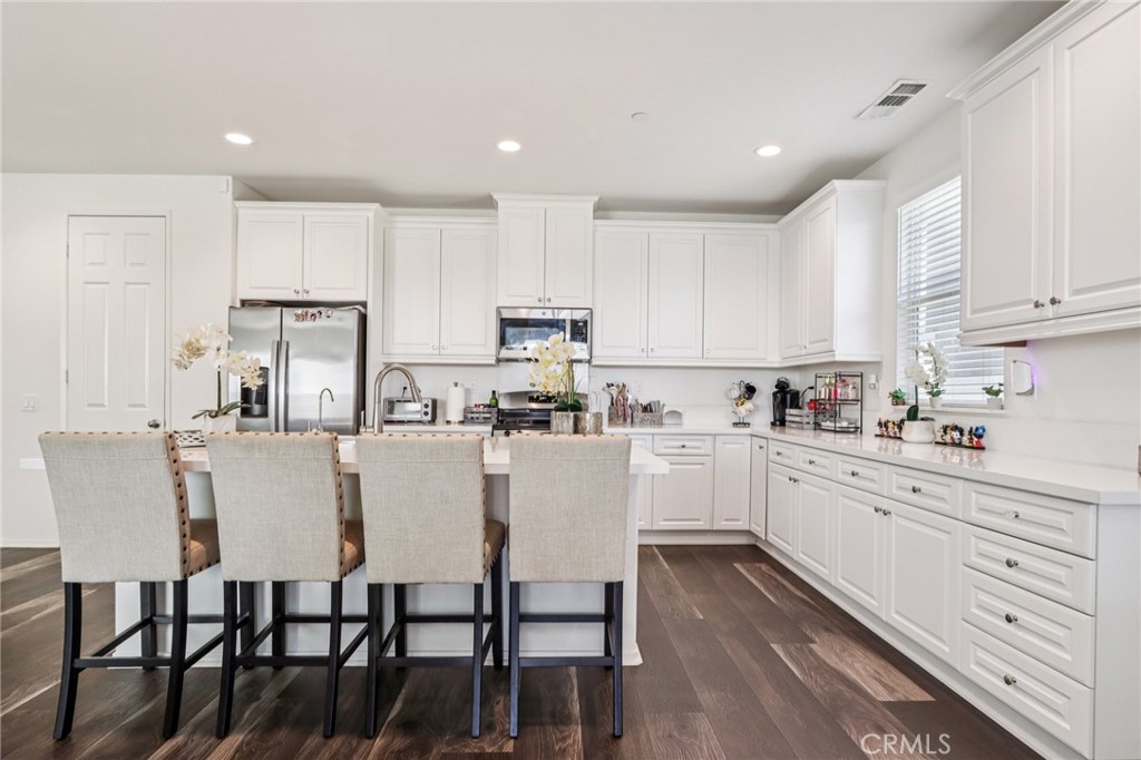 45643 Sancroft Avenue Lancaster, CA 93535 - Photo 6 of 18