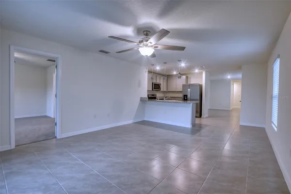 $2,100 | 1664 Hazy Sea Drive, Plant City, FL 33565