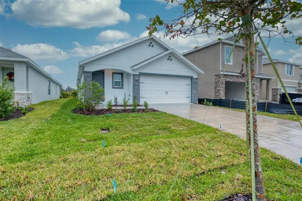 $2,100 | 1664 Hazy Sea Drive, Plant City, FL 33565