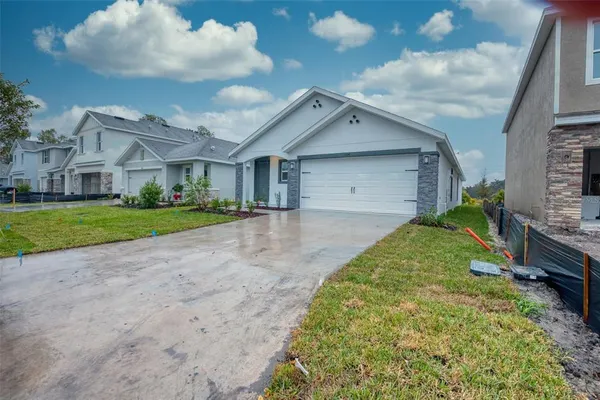 $2,100 | 1664 Hazy Sea Drive, Plant City, FL 33565