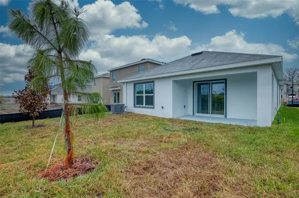 $2,100 | 1664 Hazy Sea Drive, Plant City, FL 33565