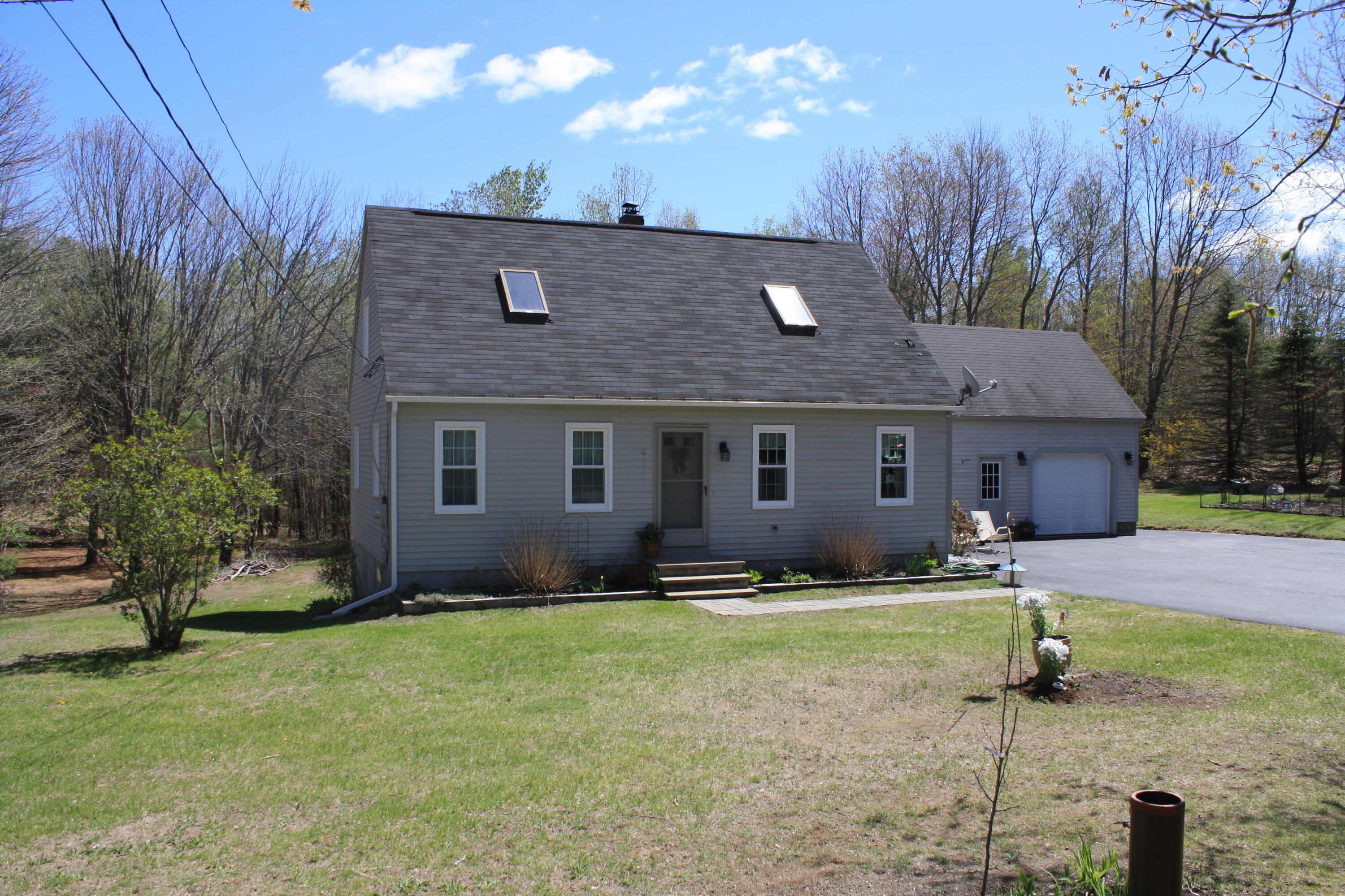 213 Townhouse Road East Waterboro, ME 04030 - Photo 3 of 127 IMG_2565