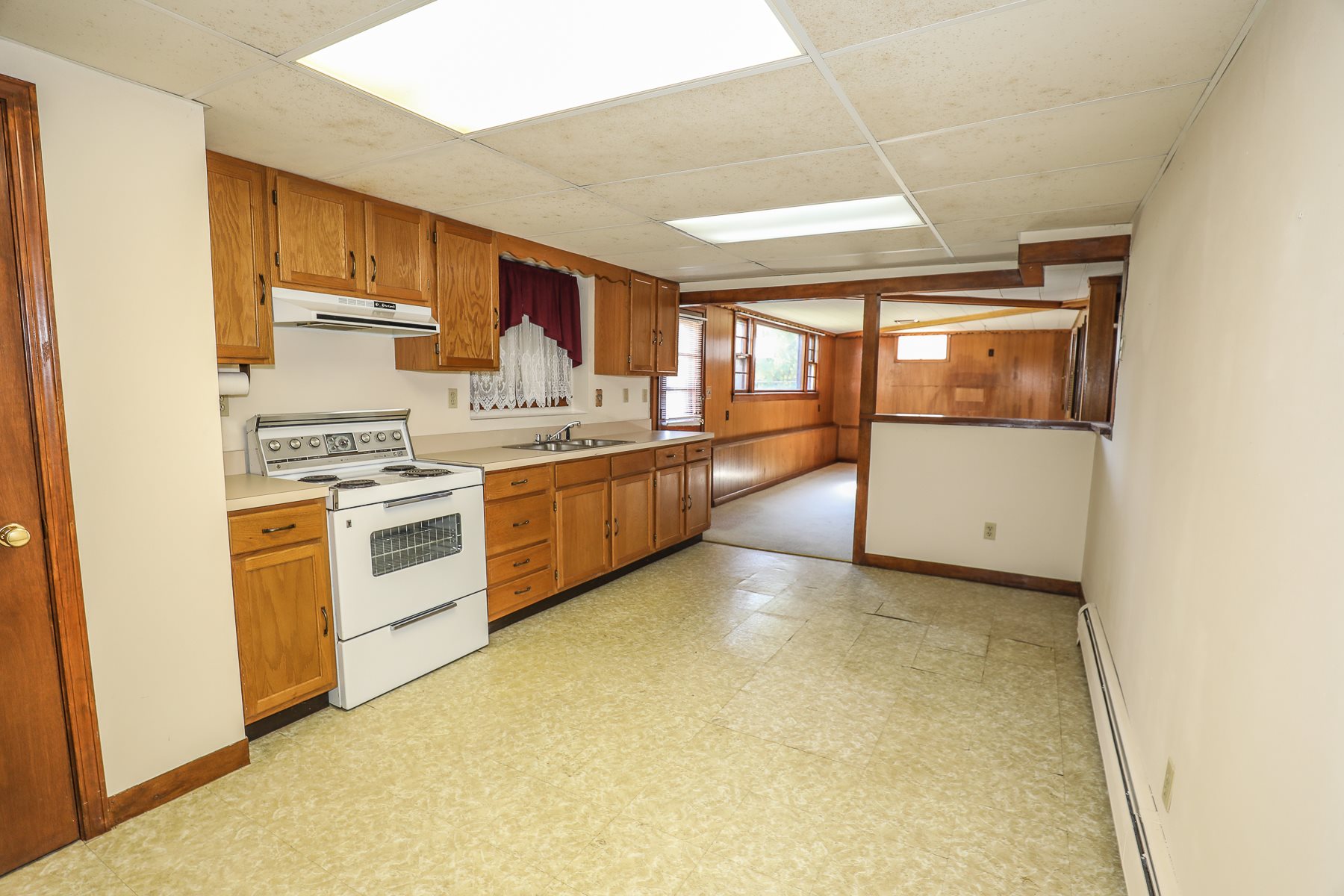 2 Thompson Road Nashua, NH 03060 - Photo 28 of 30 Gallery Image 28