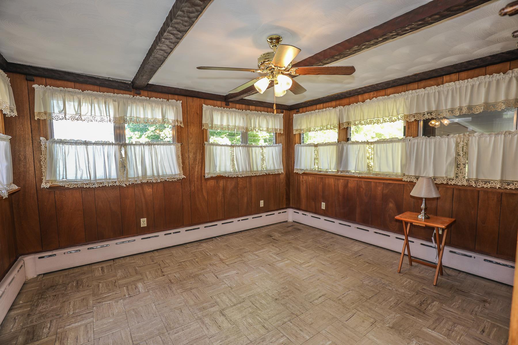 2 Thompson Road Nashua, NH 03060 - Photo 8 of 30 Gallery Image 8