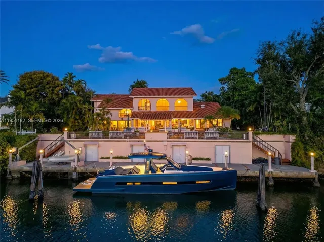 $8,250,000 | 6636 Riviera Drive, Coral Gables, FL 33146