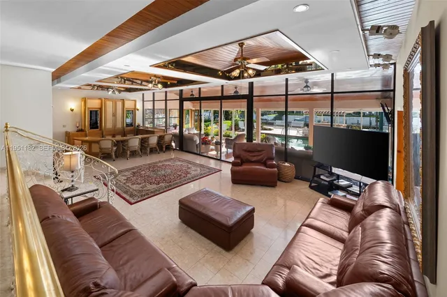 $8,250,000 | 6636 Riviera Drive, Coral Gables, FL 33146