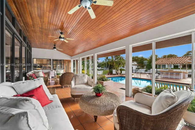 $8,250,000 | 6636 Riviera Drive, Coral Gables, FL 33146