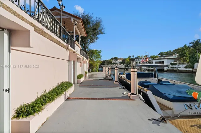 $8,250,000 | 6636 Riviera Drive, Coral Gables, FL 33146