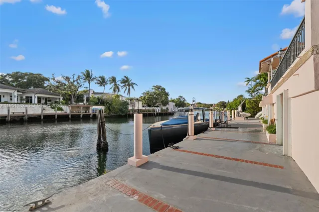 $8,250,000 | 6636 Riviera Drive, Coral Gables, FL 33146