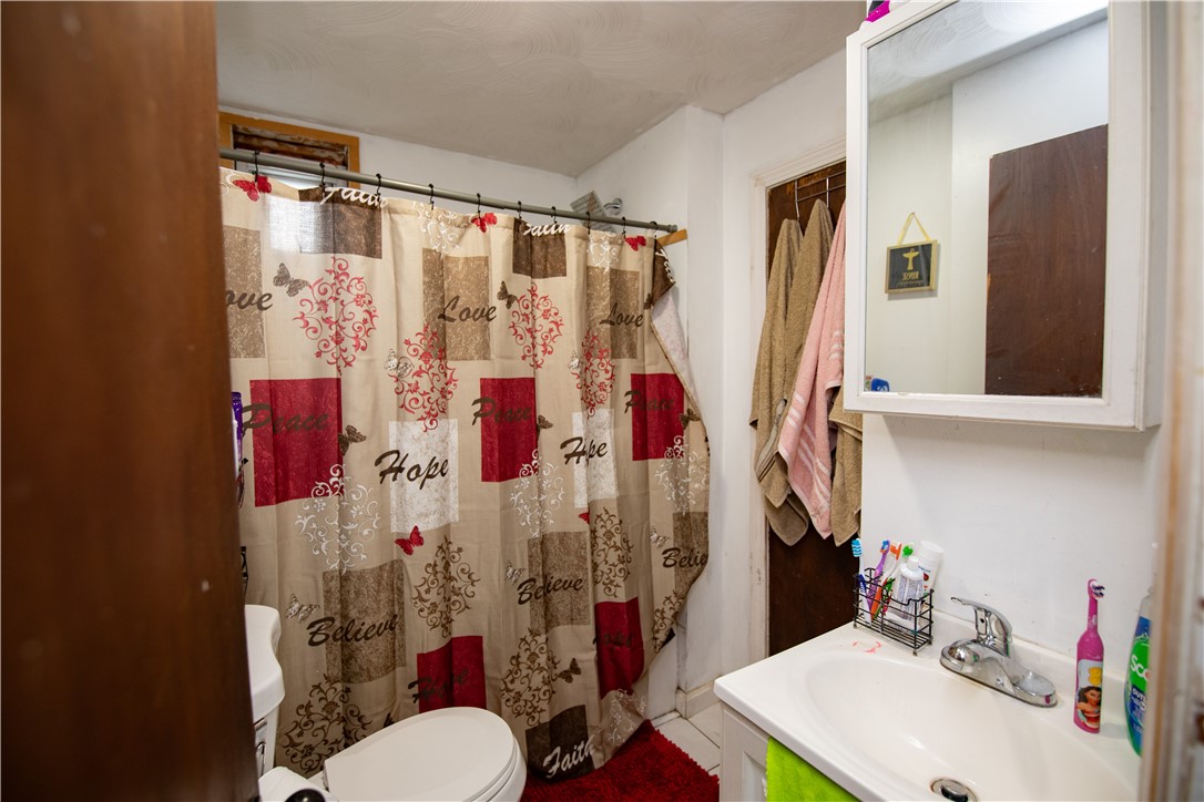 182 High Street Pawtucket, RI 02860 - Photo 18 of 33