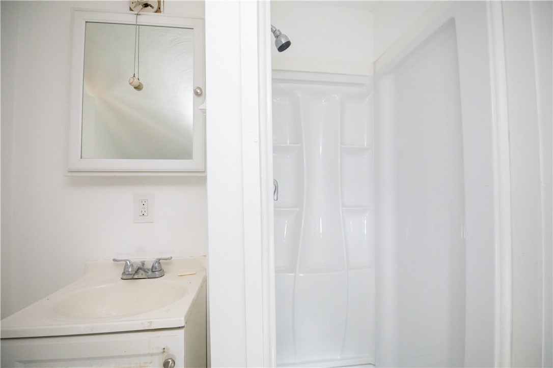 182 High Street Pawtucket, RI 02860 - Photo 31 of 33