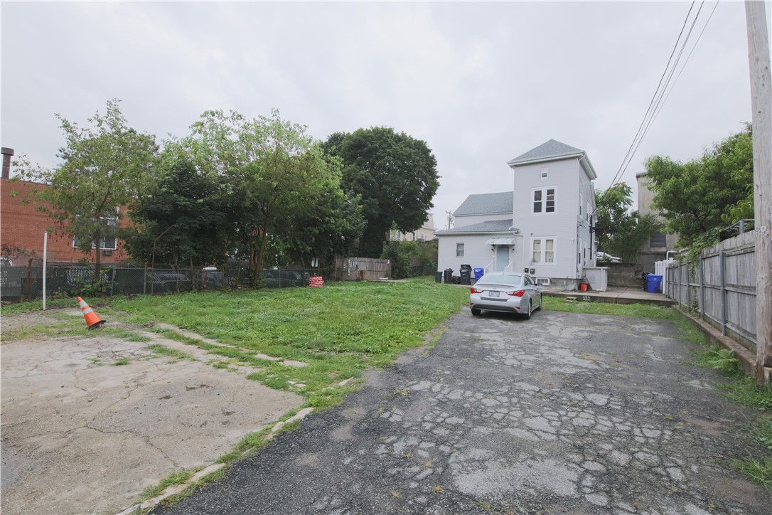 182 High Street Pawtucket, RI 02860 - Photo 33 of 33