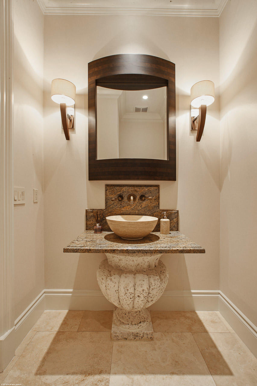 19080 Loxahatchee River Road Jupiter, FL 33458 - Photo 19 of 47 Guest Bath