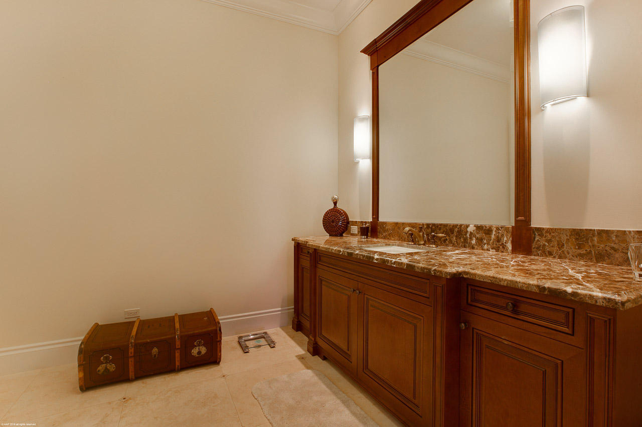 19080 Loxahatchee River Road Jupiter, FL 33458 - Photo 27 of 47 His master bath