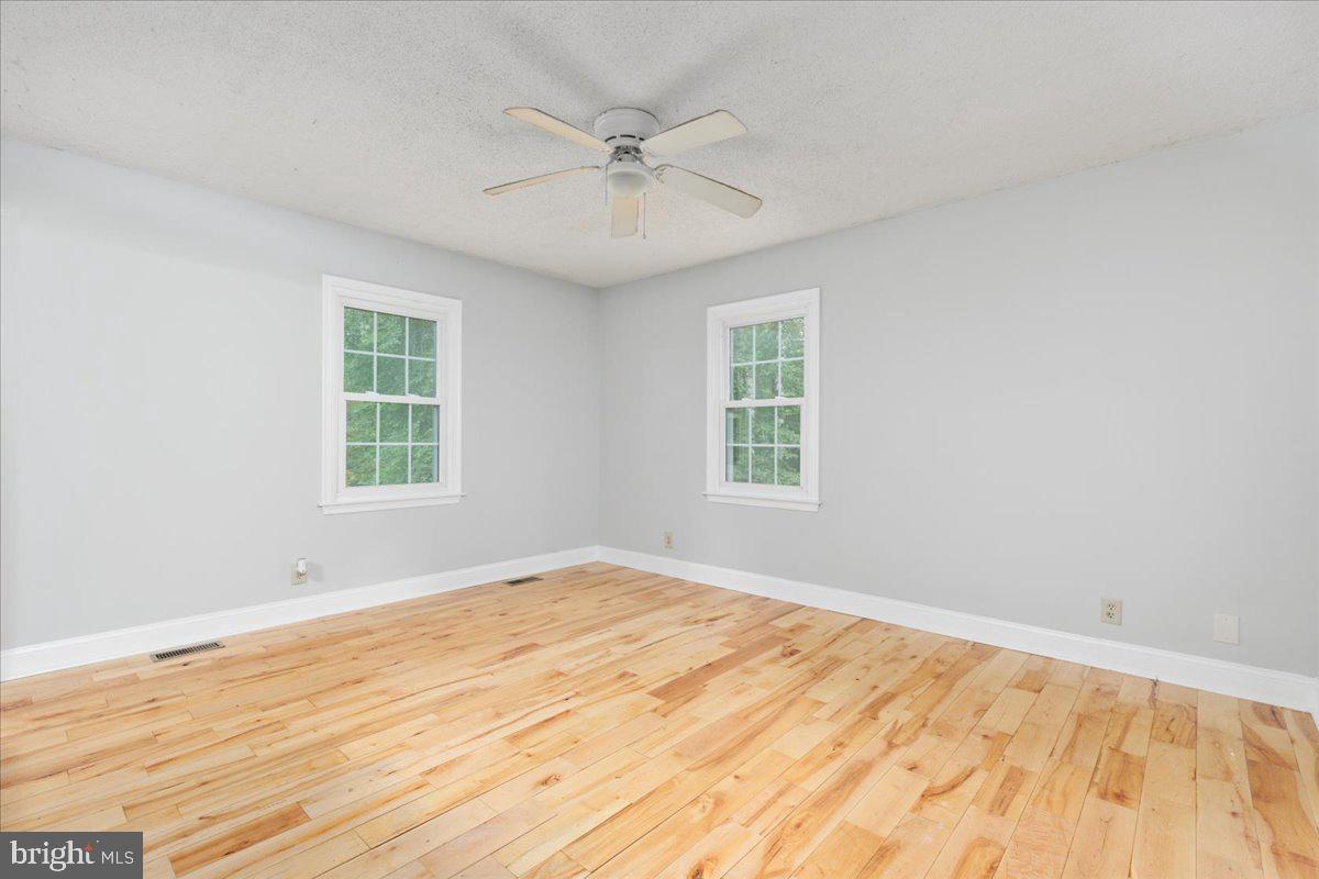 105 Meadows Road Fredericksburg, VA 22406 - Photo 18 of 45 Gallery Image 18