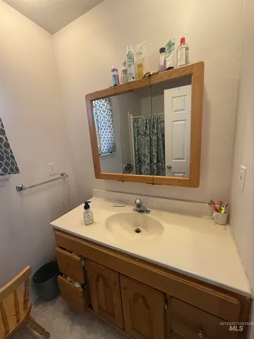 $310,000 | 975 East 17th North, Mountain Home, ID 83647