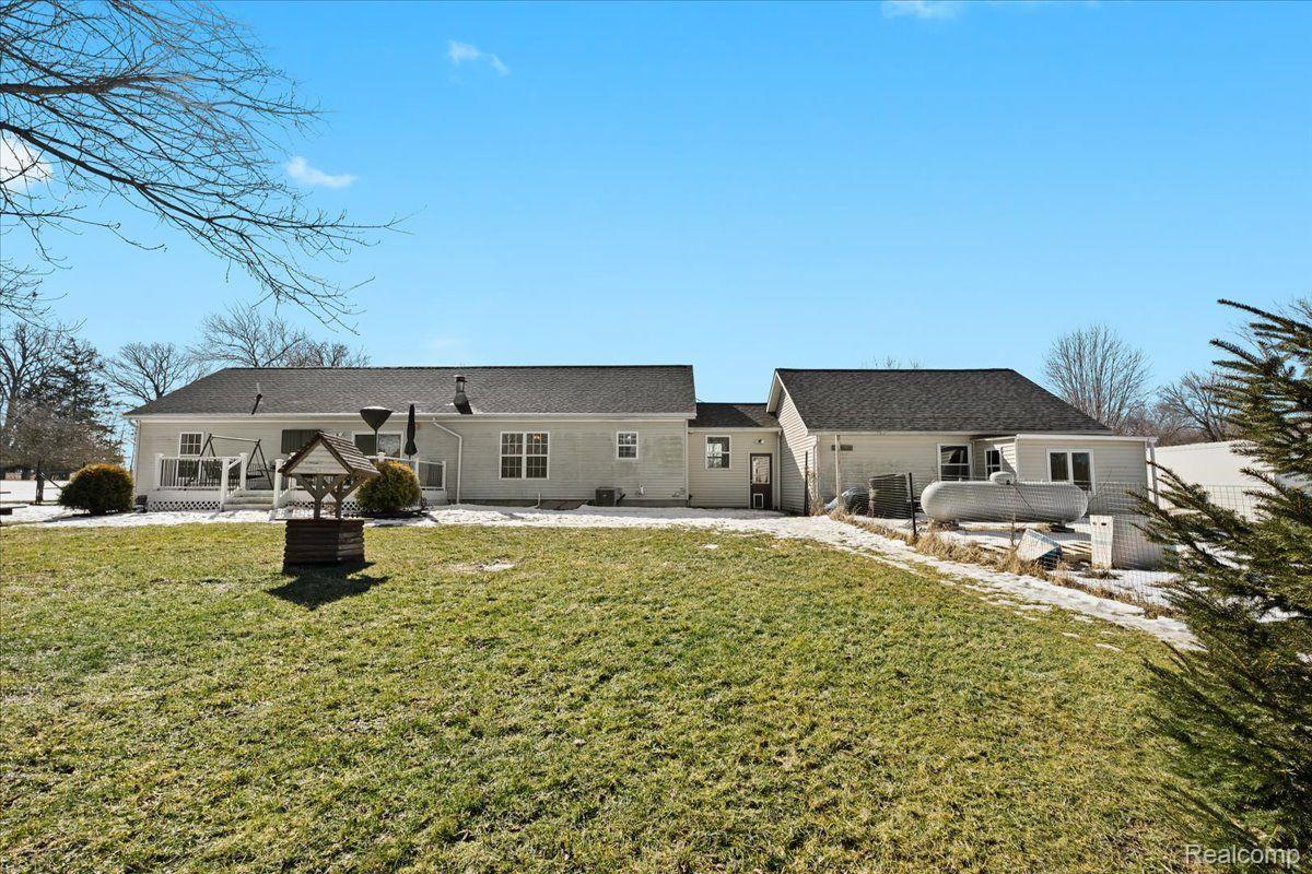 10772 Odell Road Fowlerville, MI 48836 - Photo 30 of 40 Gallery Image 30