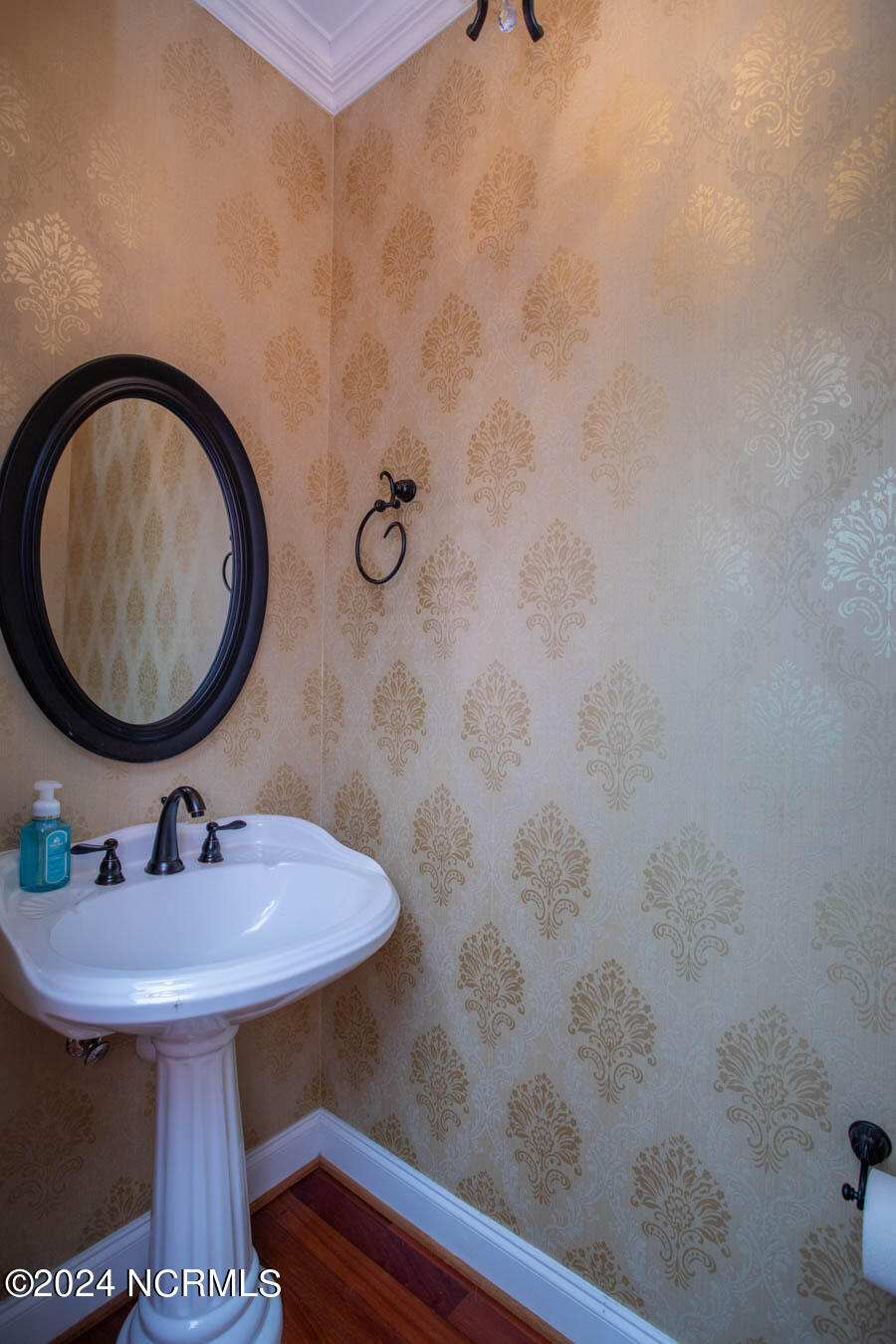 195 Shagbark Road West End, NC 27376 - Photo 19 of 60 powder room2