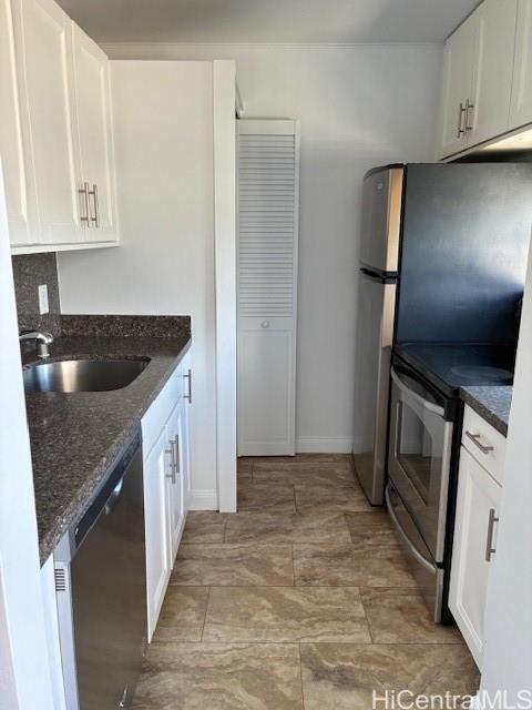 400 Hobron Lane, Unit 3606 Honolulu, HI 96815 - Photo 3 of 5 a kitchen with granite countertop a sink stove and refrigerator