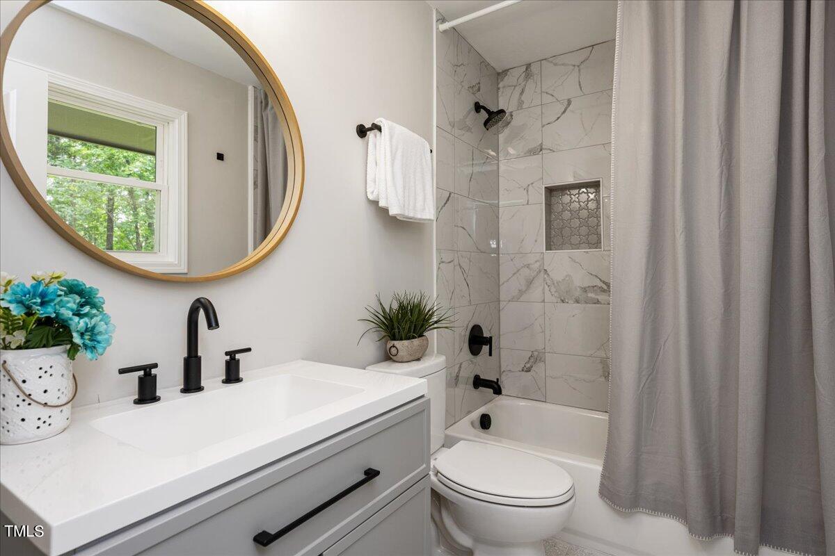 5832 Sandstone Drive Durham, NC 27713 - Photo 17 of 30 17-- 22