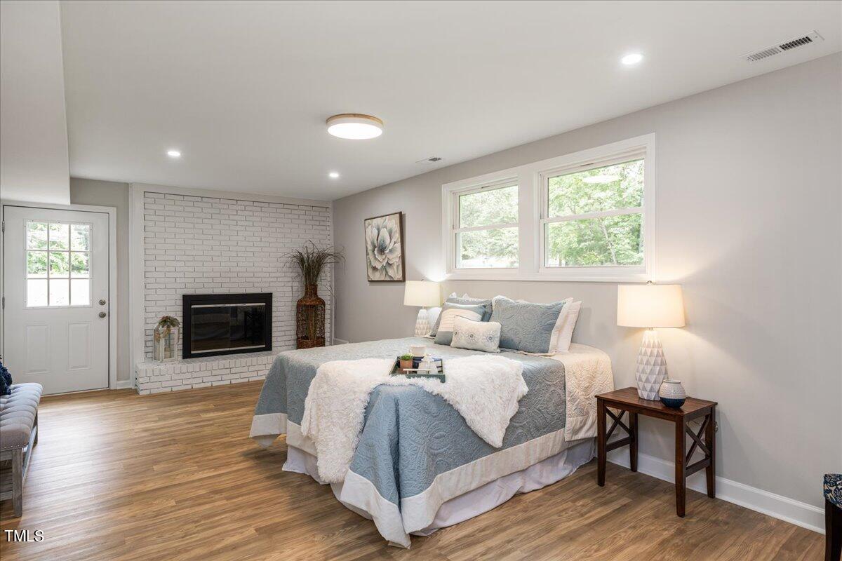 5832 Sandstone Drive Durham, NC 27713 - Photo 20 of 30 20-- 25