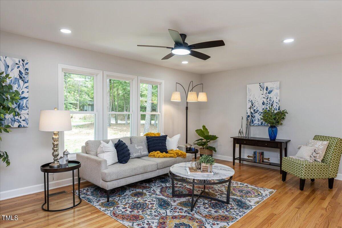 5832 Sandstone Drive Durham, NC 27713 - Photo 5 of 30 05-- 10