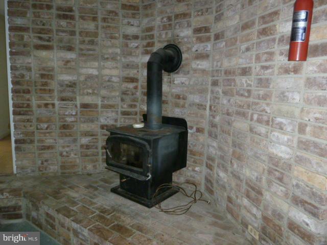 21135 Reno Monument Road Boonsboro, MD 21713 - Photo 7 of 12 Interior (General)