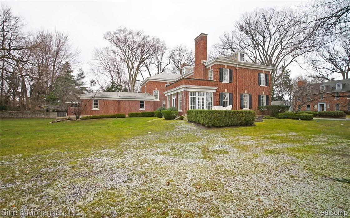 175 Ridge Road Grosse Pointe, MI 48236 - Photo 27 of 30 27.jpg