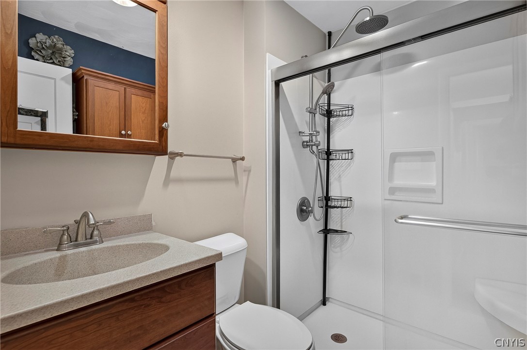 401 Van Dyke Road Utica, NY 13502 - Photo 18 of 50