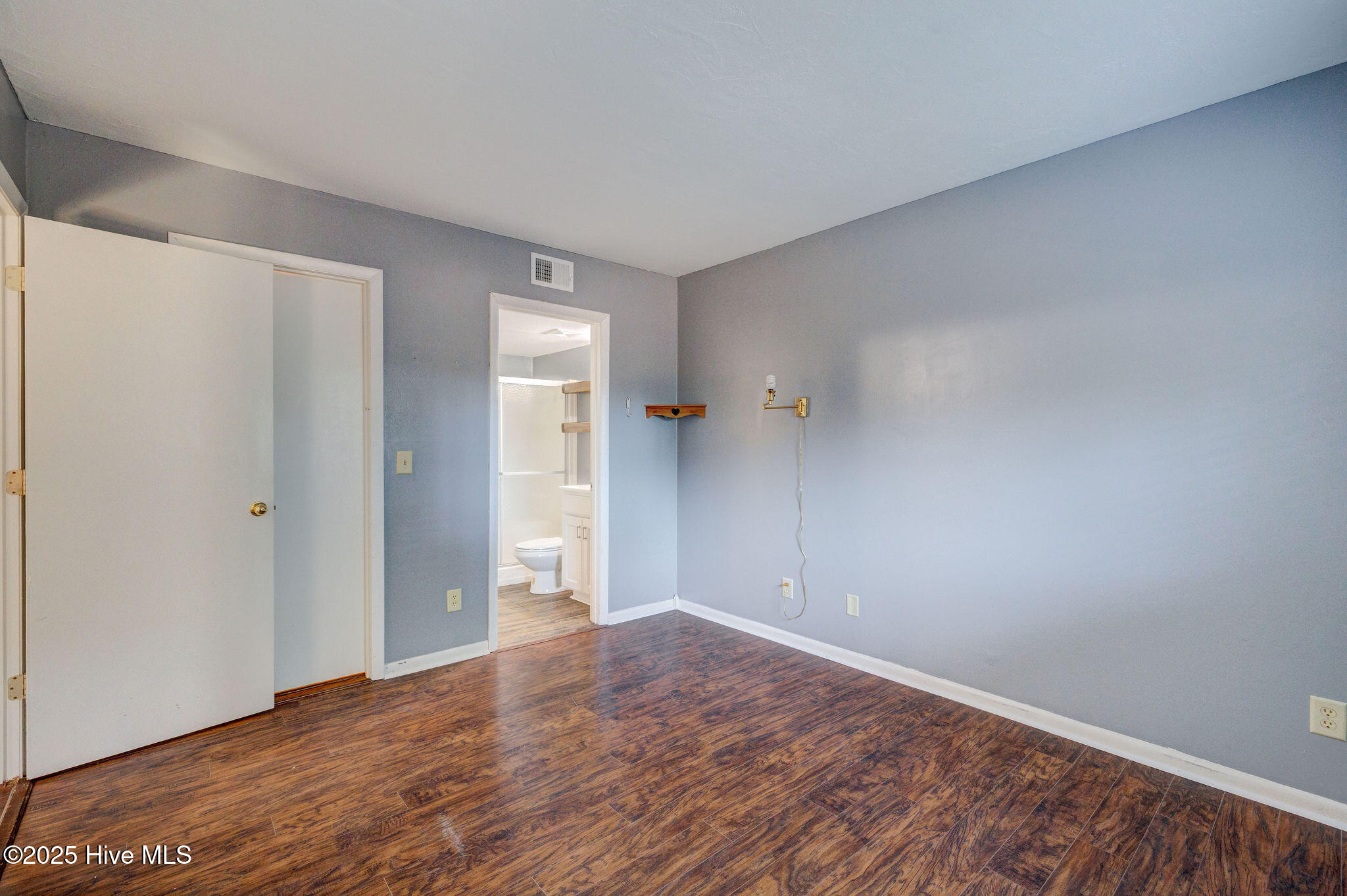 4529 Holly Tree Road, Unit 701 Wilmington, NC 28412 - Photo 18 of 32 4529HollyTreeRoad-22