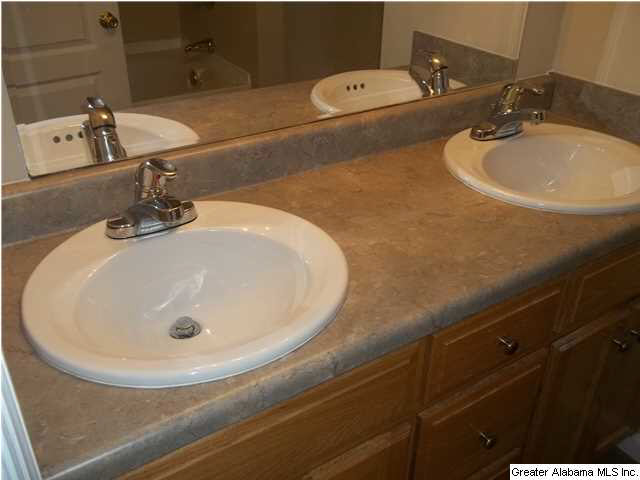 200 Austin Drive Hayden, AL 35079 - Photo 12 of 16
