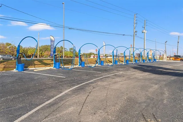 $6,995,000 | 1108 Commercial Way, Spring Hill, FL 34606