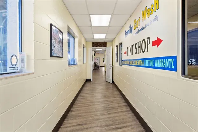 $6,995,000 | 1108 Commercial Way, Spring Hill, FL 34606