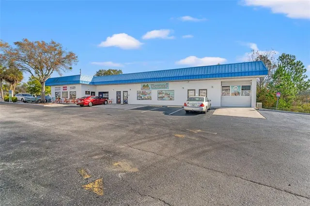 $6,995,000 | 1108 Commercial Way, Spring Hill, FL 34606